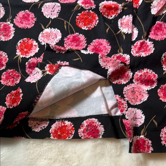 Talbots Floral Cotton Pencil Skirt - Picture 3 of 6
